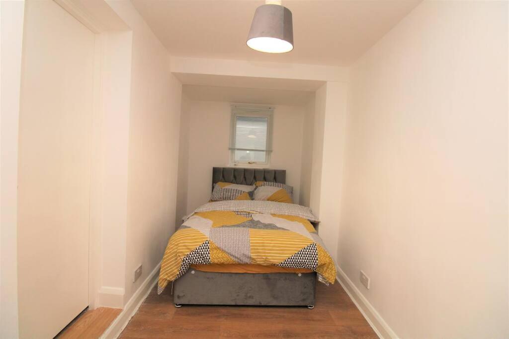 Ideal 2 Bed Flat Close To City Apartment London Exterior photo